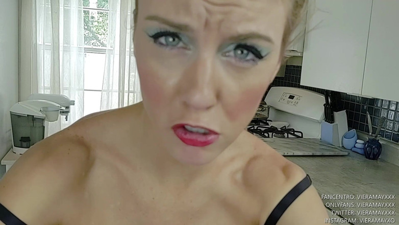 VieraMayXXX: Stiefmutter gibt dir WICHs-countdown