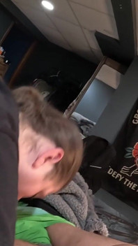 Bett im bett mit PAWG-stiefschwester teilen