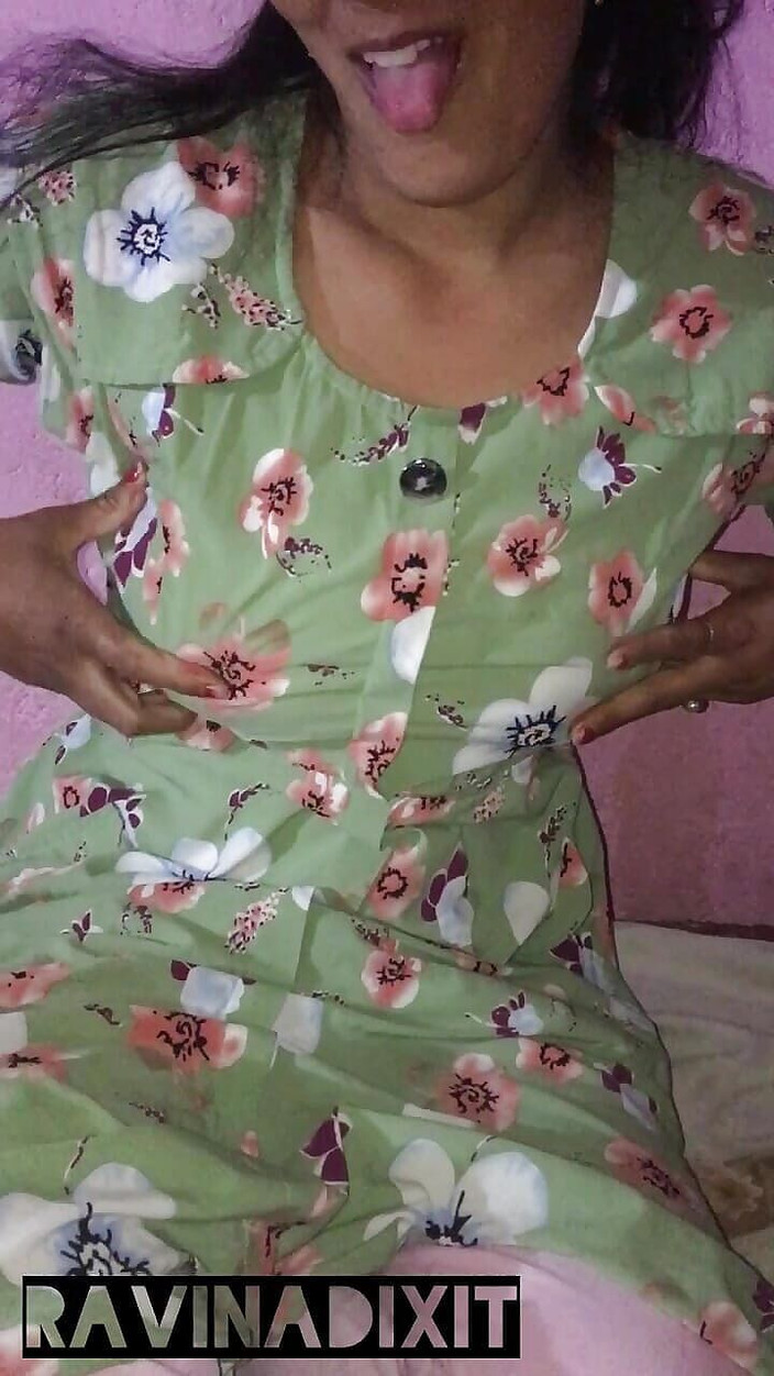 Couple's Diary: Minha namorada com tesão me enviou este vídeo