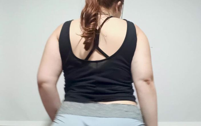Nicole Passat: Curvy Nicole Has Swollen Titties!