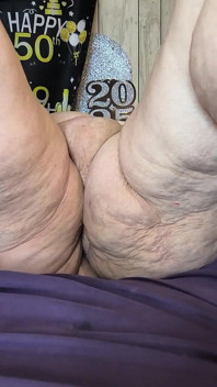 She's a Praying Mantis Sinking That Big Cock Inside Her Pussy Hooked