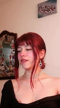 Latina Sensual Naked Masturbation in the Room