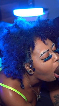 Little Bleu J Is a Ass Licking Slut for Artemisxxx