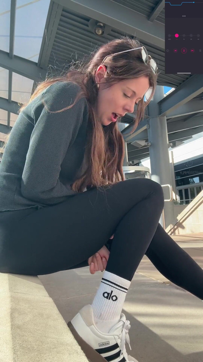 Nadia Foxx: Finding a Spot at the Mall to Cum Hard | Orgasm |...