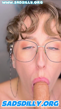 Sad Silly Sex Therapist Teaches You How to Cum in Her Mouth