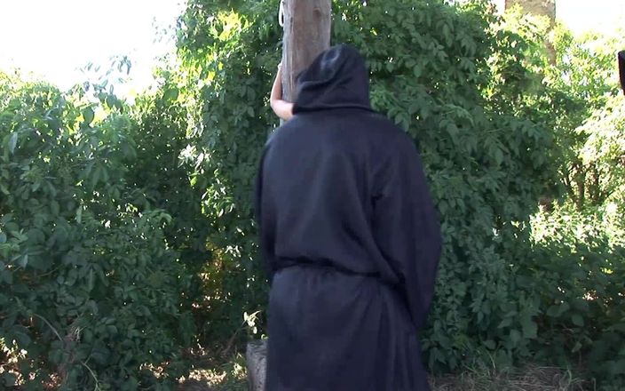BDSM6.CLUB: Budete klečet