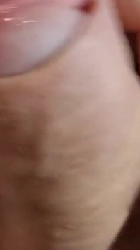 카메라 앞에서 남자를 따먹는 거유녀