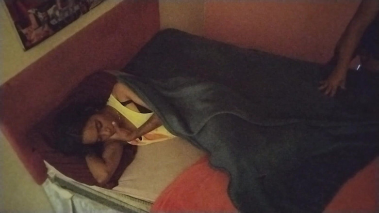 LeoOgro: I Entered Spanking Entirely in My Stepdaughter's Room and Had 100%...