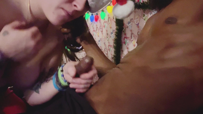 Thekookiejar: Doamna Crăciun se plictisește de Crăciun și îl fute pe elf