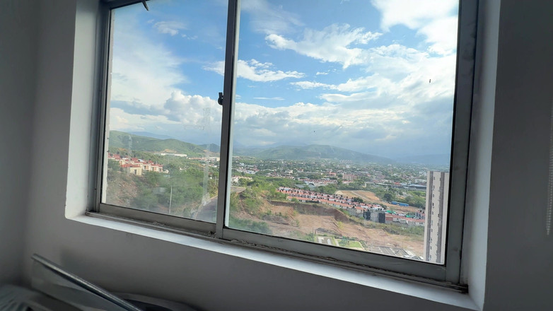 katyJay: 딥 후장 새엄마는 배다른 아들을 위해 큰 놀라움을 준비합니다. 후장 따먹기