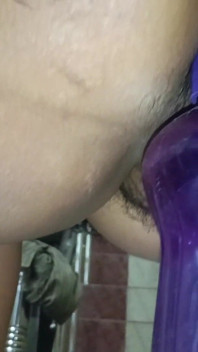 Pussy'de şişe