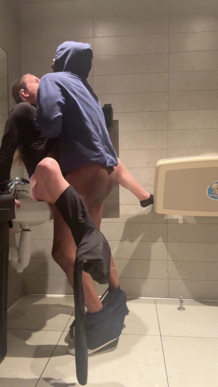 Jackrackemxxx: Trip trip kongkek Pitstop dengan hotwife jalang