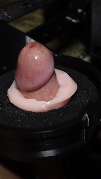 Robot osuszył moje kule do sucha i wyprodukował ogromną fontannę nasienia