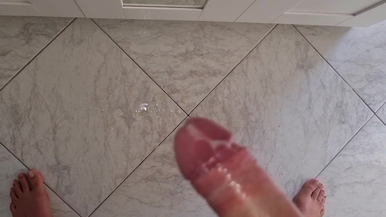 Alexander Audran: Bacaklarınızı açın ve dokunmaya başlayın. En iyi arkadaşımın karısı için...