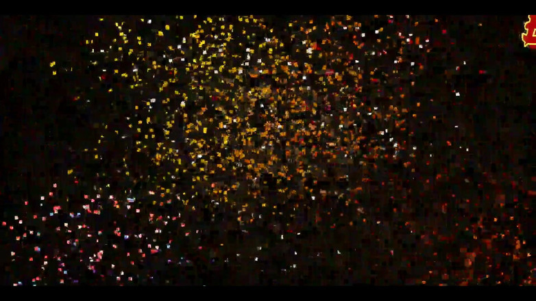 Bruxo fire: Płonący Kreator Ognia i Bombom D4 w Wodospadzie Zobacz pełny...