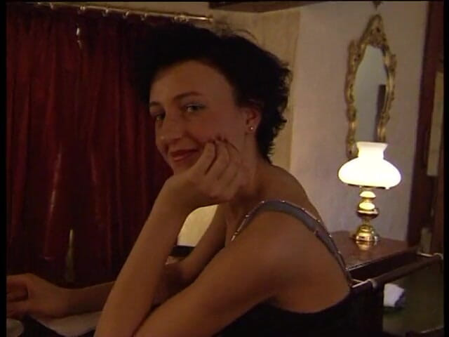 Lucky Cooch: Interview with short hair brunette babe