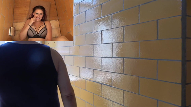 Melina May: Gloryhole Fuck em Truckstopp