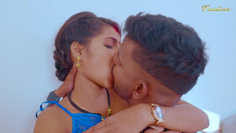 Mr Entertainer: Indian Desi Slim Bhabhi Fucked Hard by Her Devar in...
