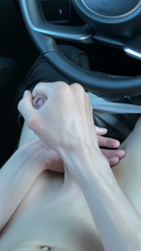 เบาะหน้า, ควยไม่ขลิบ, เสร็จในรถ