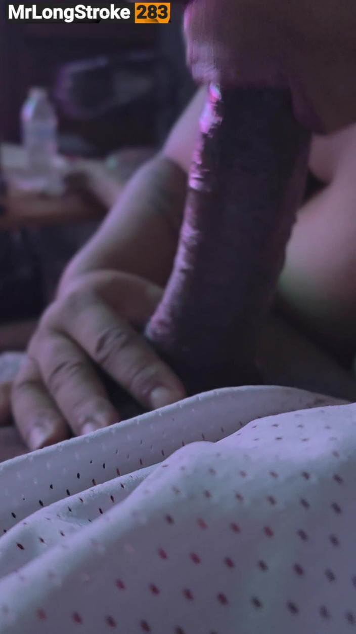 MrGoodBar Aka MrLongStroke283's Candy Shop: Như Apt hay Bar? Lollipop