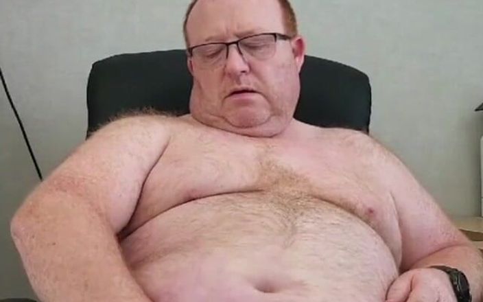 Daddysmudge: Masturbuje v práci a stříká velká nálož