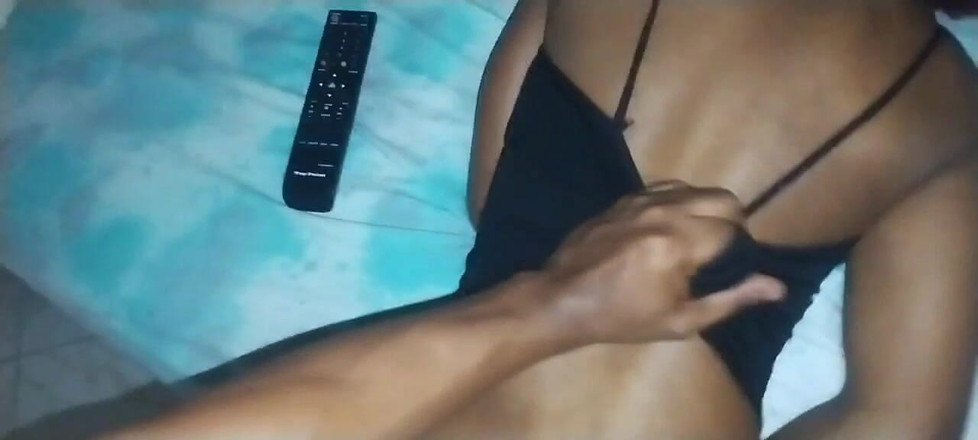 Island Bratz: Papi es tarde! ¡No para! Sexy hijastra negra consigue preñada de...