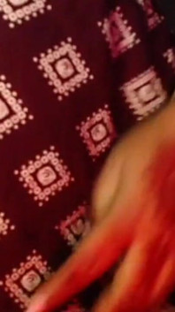 Sexy tření kundičky Prstění prsou Show s podprsenkou.