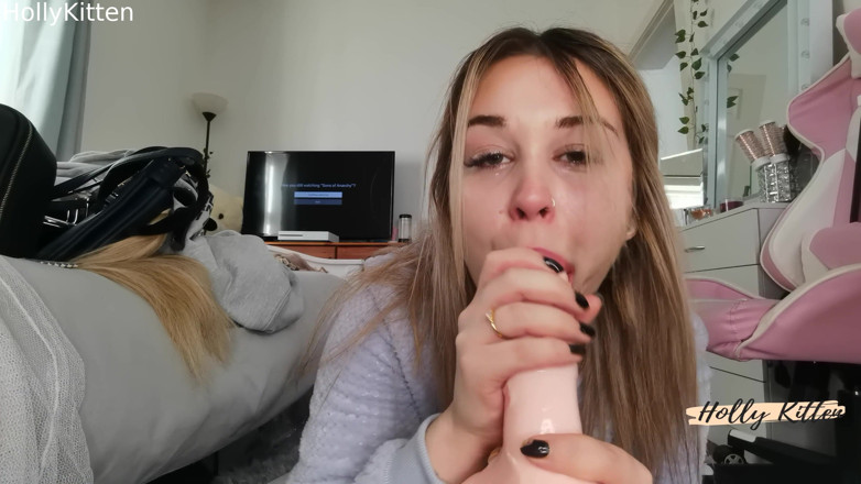 Holly Kitten: Holly Kittenn JOI odpočítává výstřik na sprosté řeči