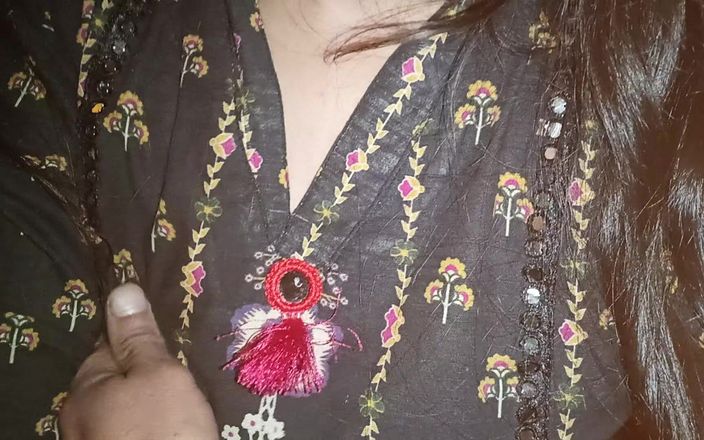 Faryal: Aku ngentot kontolku di mulut kakak iparku hari ini