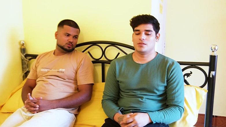 Xtramood: Indian Desi Sexy Girl Call Her Two Boyfreind Enjoying Her...
