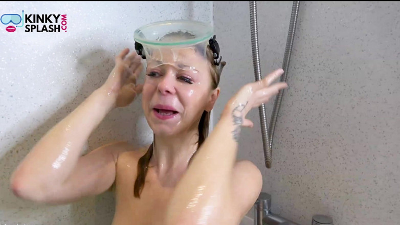 UKCuteGirl Lucy Lauren: Slime Blowjob Fantasy in Dive Mask