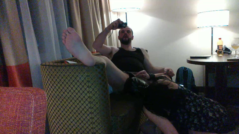 Toilet Mommy: Esposa Chupa Extraño En Motel