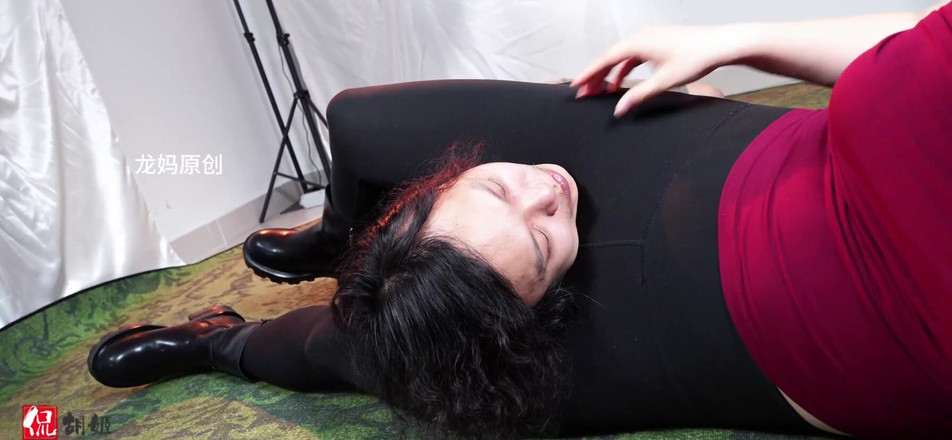 Giantess Domination: Awek Amazon Challeage, permainan baru, pusingan 2