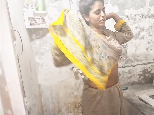 I Fuck My Insuranced Chubby Wife in Doggystyle Sultan Begumx Enjoy Juicey Movements (Sultanbegumx)