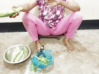 I'm Zara: Trabajando india chica a la mierda bangla hablar sucio