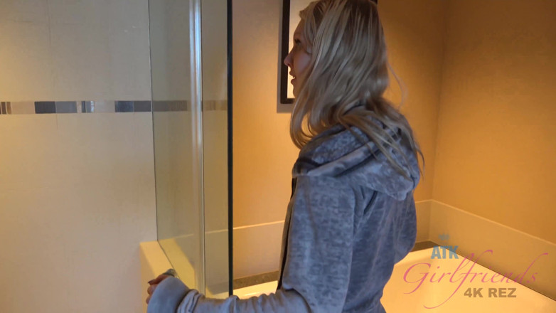 ATK Fans (Girlfriends): Vacaciones virtuales en Hawaii con Lily Rader parte 7