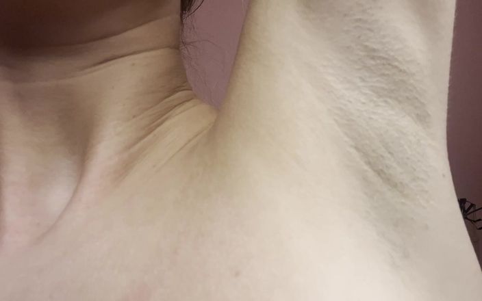 Skinny_lady69: Latihan menyembah ketiak