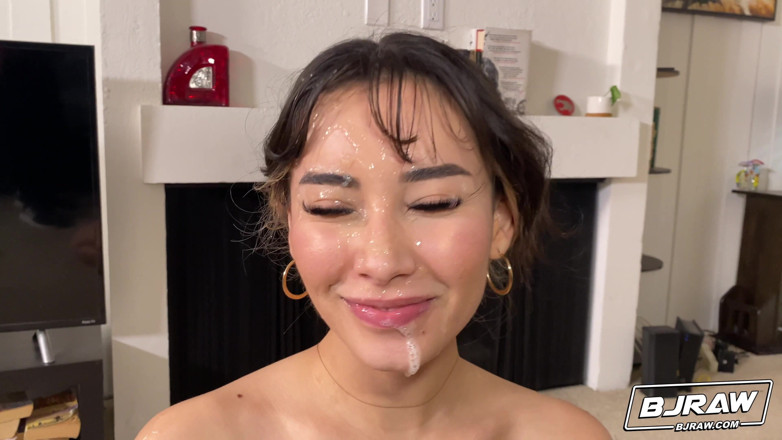 BJ Raw: екшн Bjraw Aria Lee