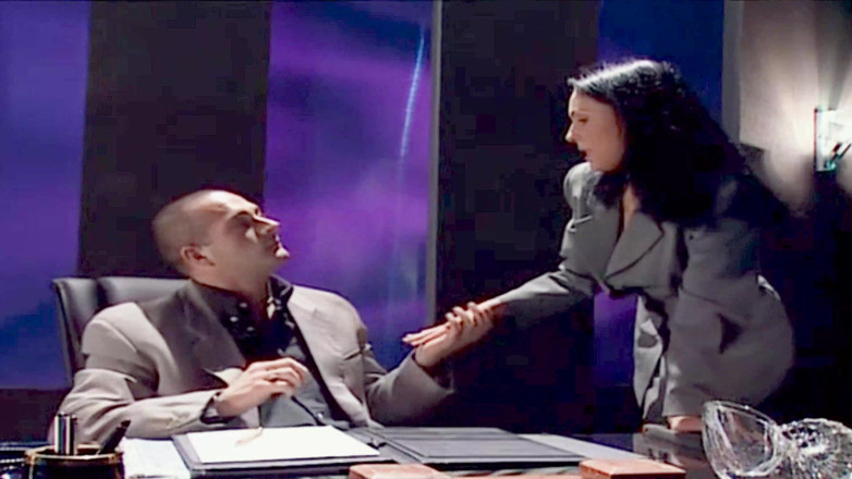 Antonio Adamo Film: Un manager elegant de birou fute fundul secretarei pentru a...