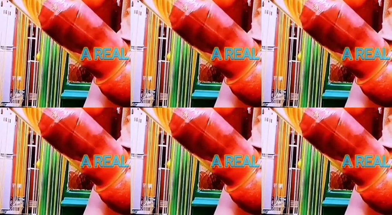 Monster_Meat_: Pertunjukan mengepam bonjolan yang tiri menunjuk-nunjukkan kawan