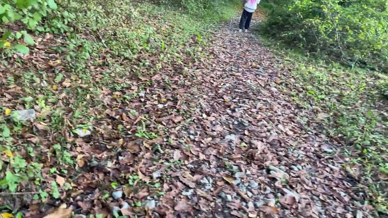 Verhiniz: Saya bertemu dengan awek submisif sesat di luar rumah dan...