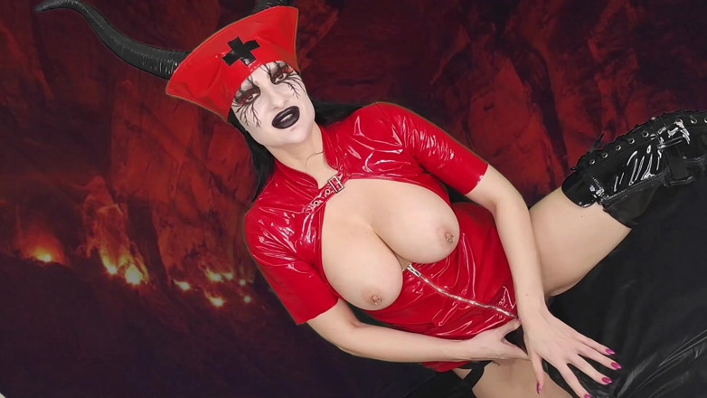 Princess18_: Une Infirmière Succube Se Fait Sodomiser, Chatte Creampie, Squirt