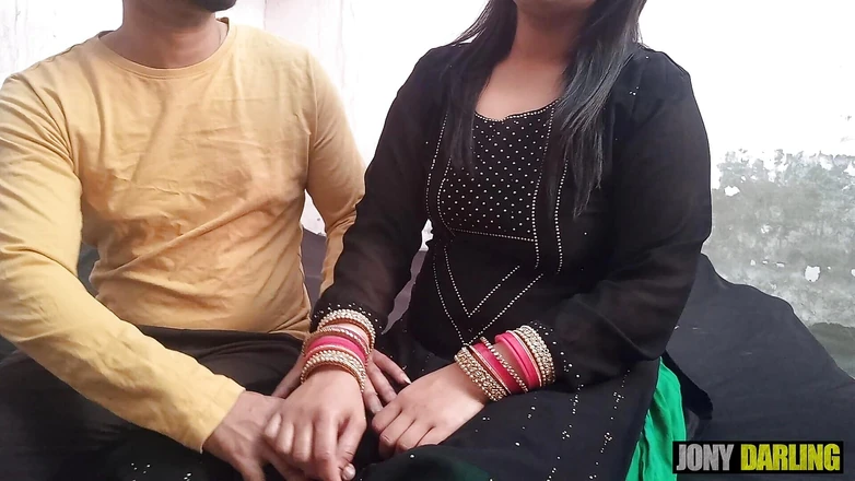 Jony Darling: Videoclipul murdar al lui Punjabi Bhabhi cu cumnatul... Videoclip porno...