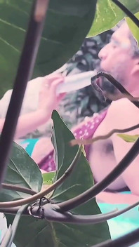 Pár se potkal na karnevalu a nakonec měli sex na první zatáčce