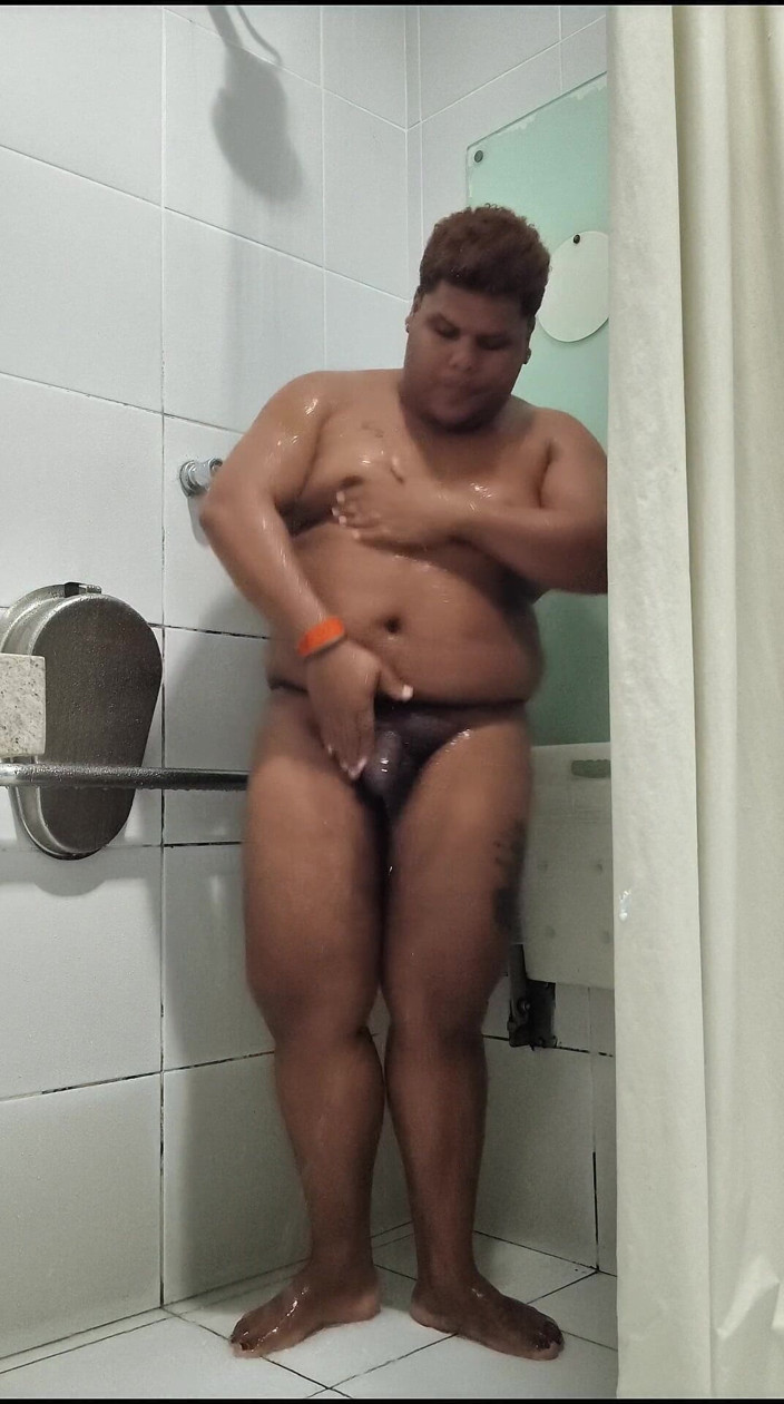 Blackteddybr: Black Bear Taking a Bath and Cumming in a Hospital...