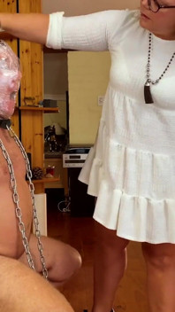 Dominatrix Mistress April - It's a slave life fm