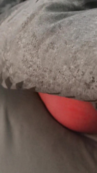 Nevlastní syn přišel ošukat svou sexy macechu v její ložnici