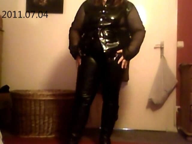 tammara big: Perempuan simpanan yang dominan, begitulah semuanya bermula