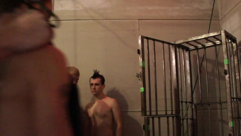 BAREBACK COMMUNITY: Per favore creampie mio con sborrata