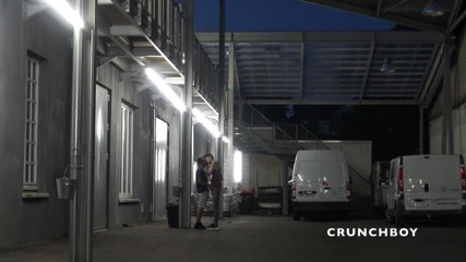 Very discreet straight boys curious: Bir eşcinsel heteroseksüel sağduyulu tarafından seyir halindeki web kamerasında sikiliyor